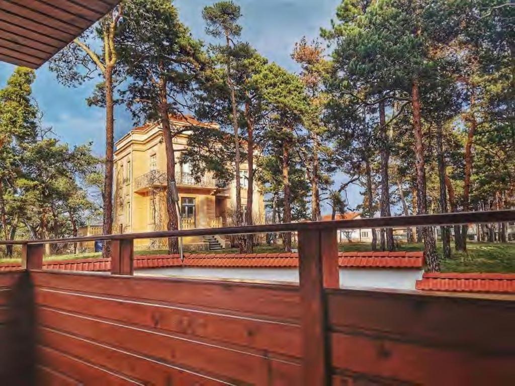 Апартамент "Forest View" В Комплекс "Вели Хилс" Velingrad Bagian luar foto