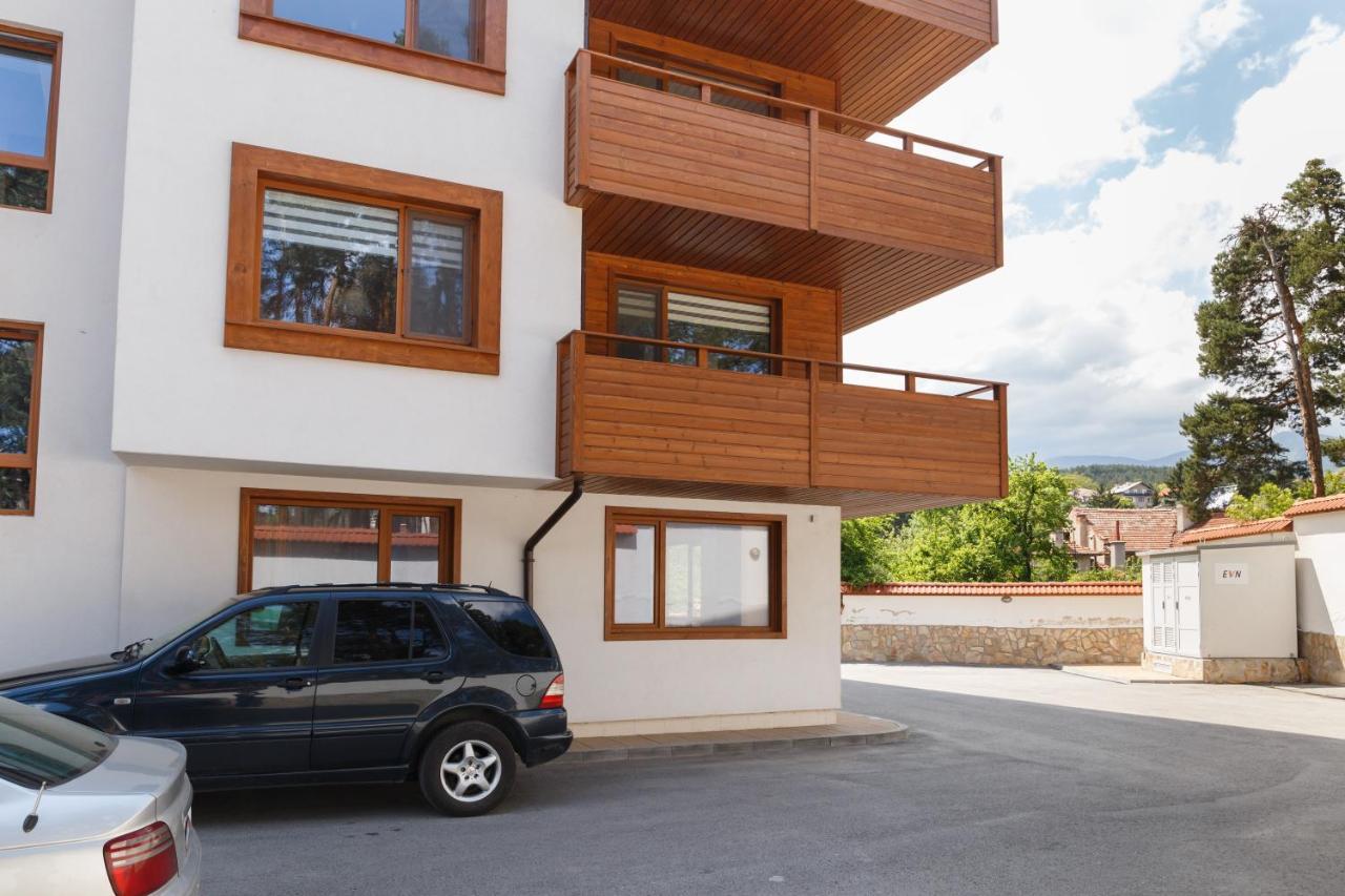 Апартамент "Forest View" В Комплекс "Вели Хилс" Velingrad Bagian luar foto